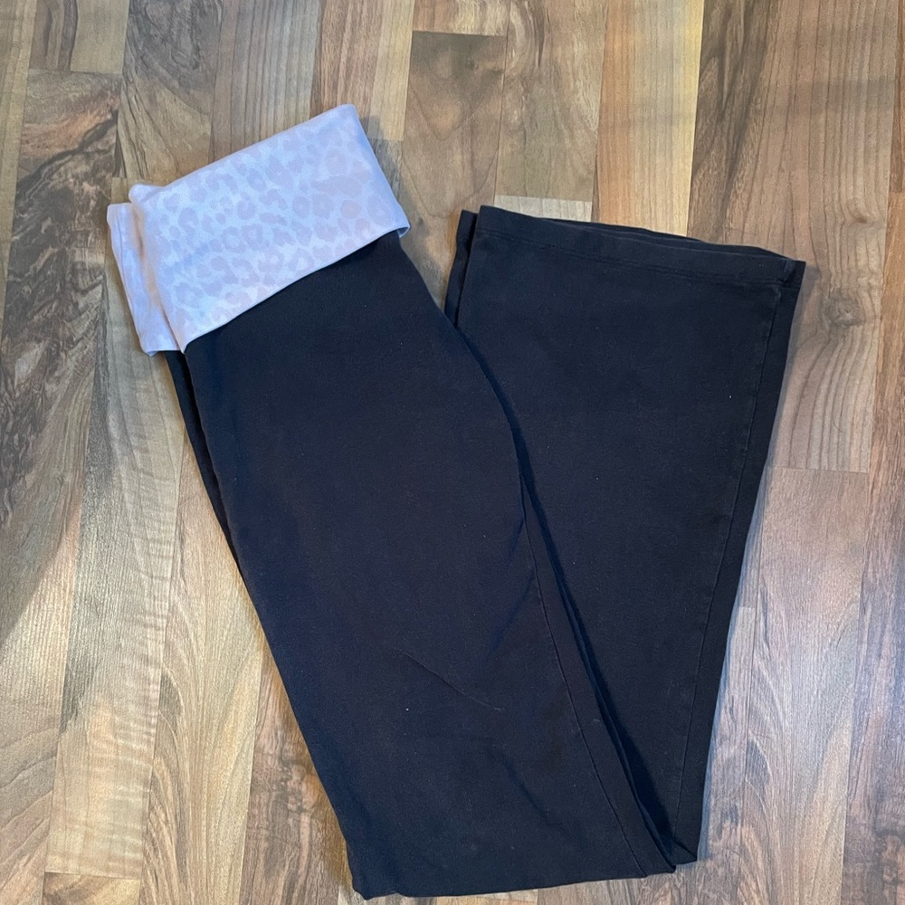 Victoria secret flare yogas